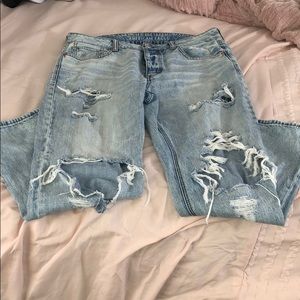 American Eagle Tomgirl Jeans